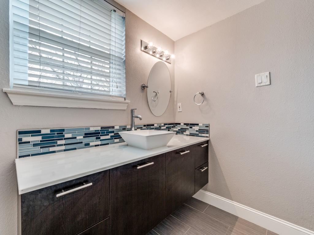 Ascot Place Condos - Residential