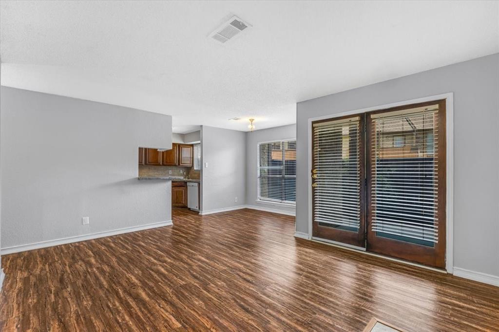 1908 Cloisters Drive 511