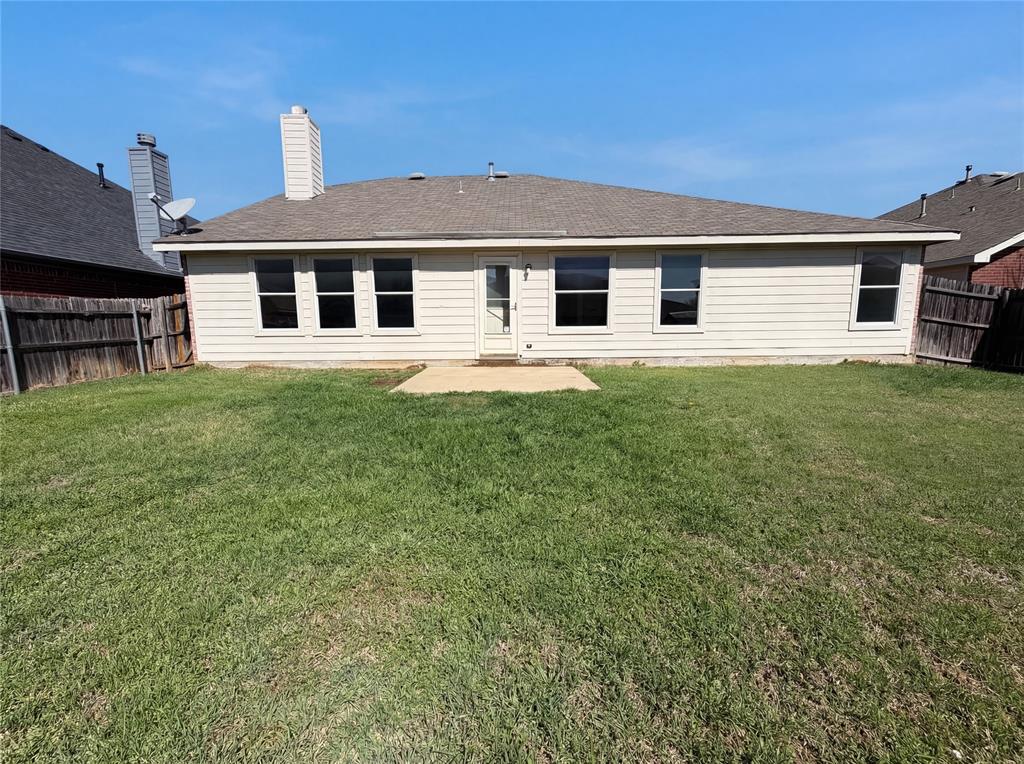 501 W Clover Park Drive