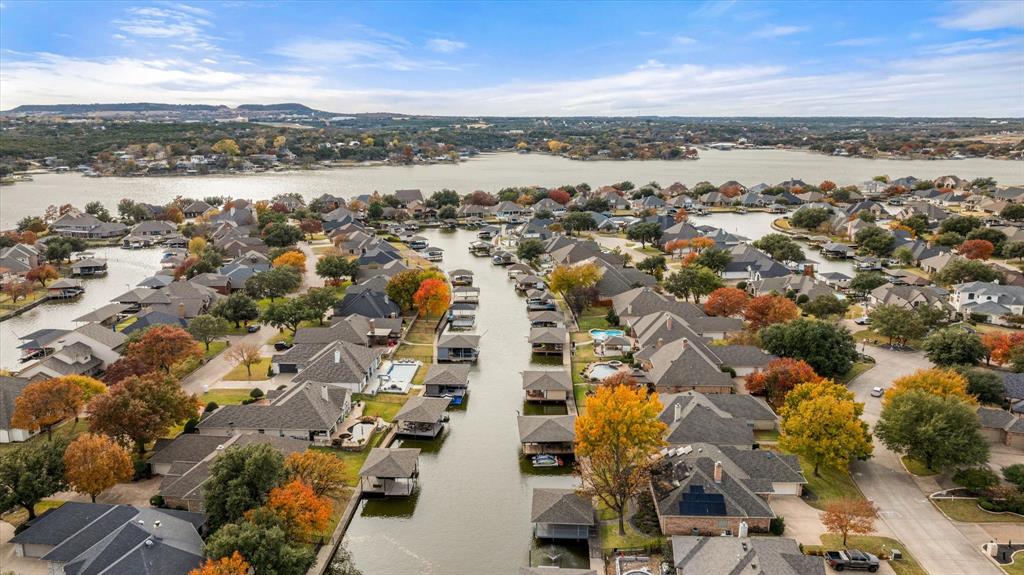 Waters Edge - Residential