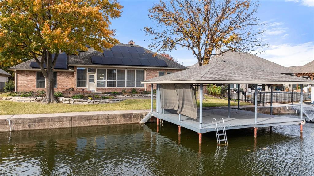 Waters Edge - Residential