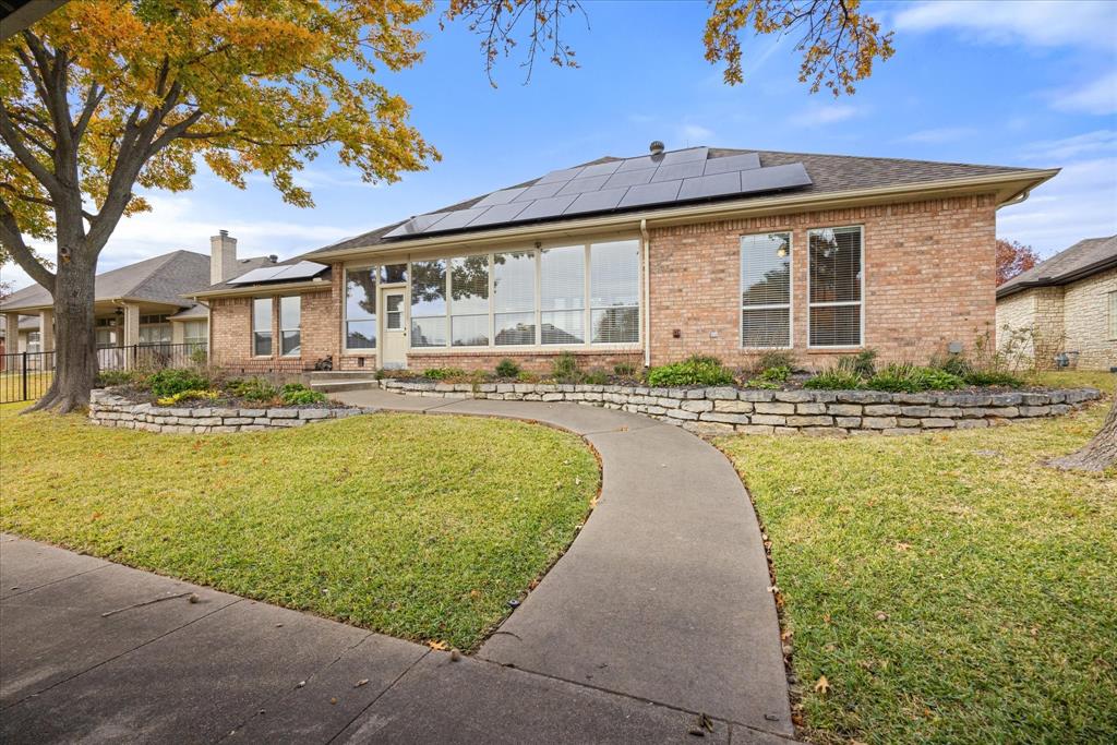 Waters Edge - Residential