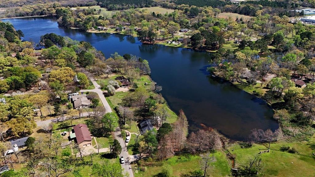 Lake Brenda - Residential