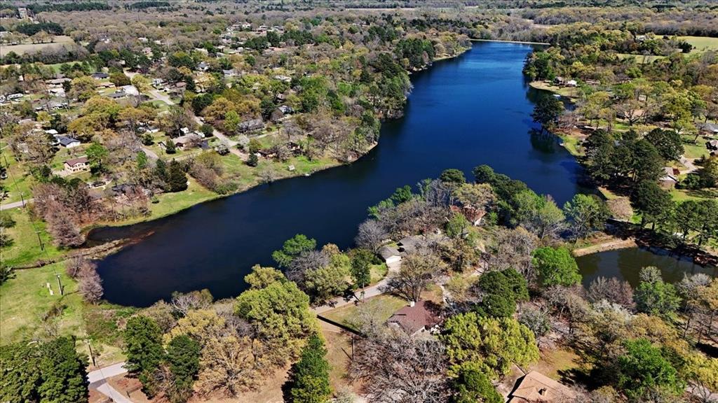 Lake Brenda - Residential