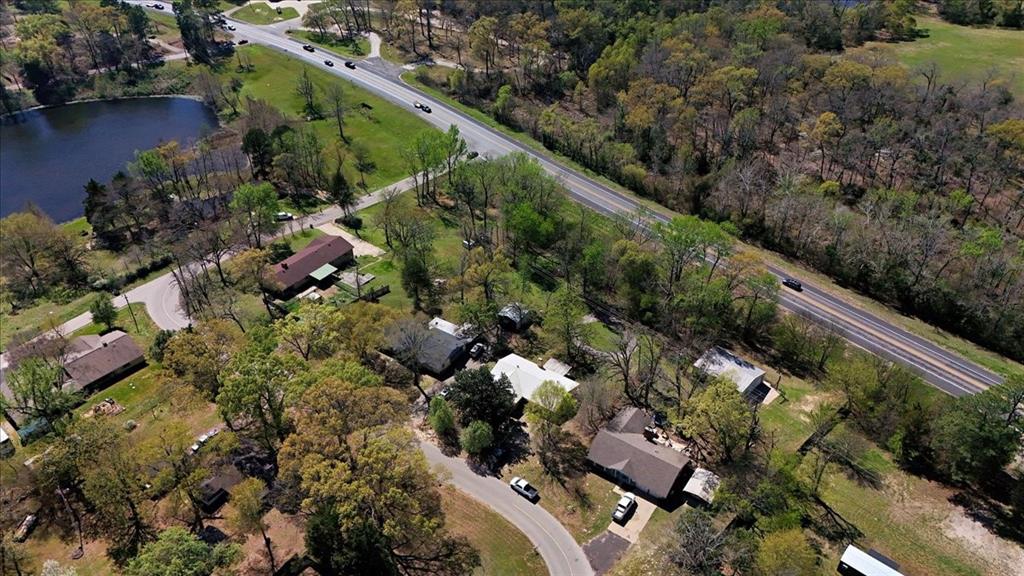 Lake Brenda - Residential