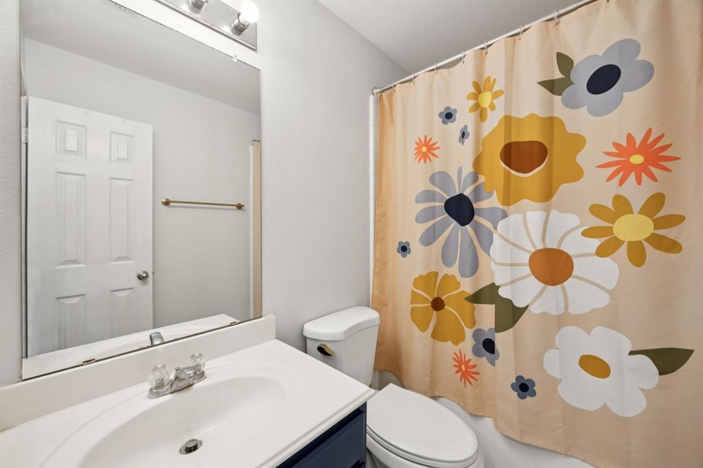 Mira Lagos F 1a - Residential