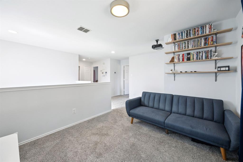 Mira Lagos F 1a - Residential