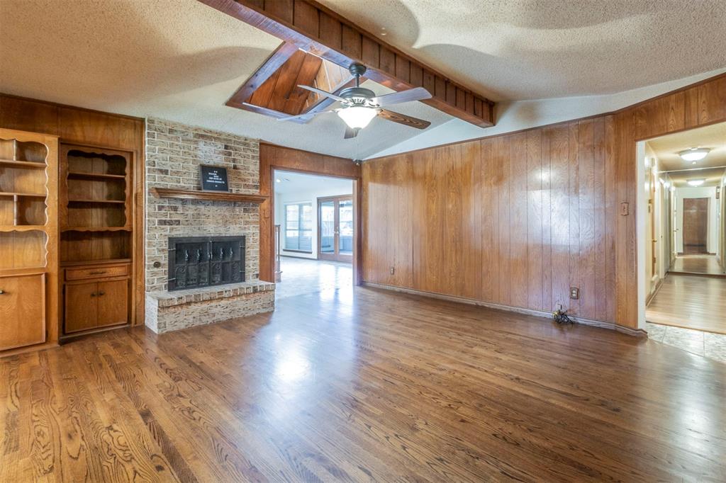2881 Selma Lane