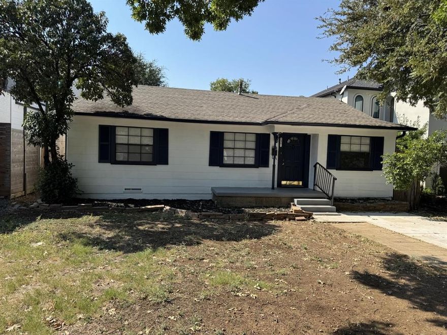 Welcome to this charming home located in Dallas. This house boasts 3 bedrooms and 2 bathrooms, perfect for those looking for a cozy and comfortable living space. The kitchen comes equipped with a range, microwave, and dishwasher, making meal prep a breeze. The air conditioner ensures that you stay cool during the hot Texas summers, and the washer dryer hookups provide added convenience for laundry day. The bedrooms offer plenty of room for relaxation and personalization. The open layout of the living and dining areas creates a welcoming atmosphere for entertaining guests or simply relaxing after a long day. The home has had the finishes refreshed so it is clean and bright! Located in a convenient neighborhood in Dallas, this home offers easy access to shopping, dining, travel, and entertainment options.