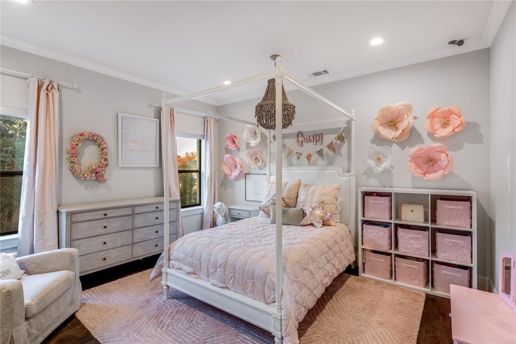 Linwood Place - Residential