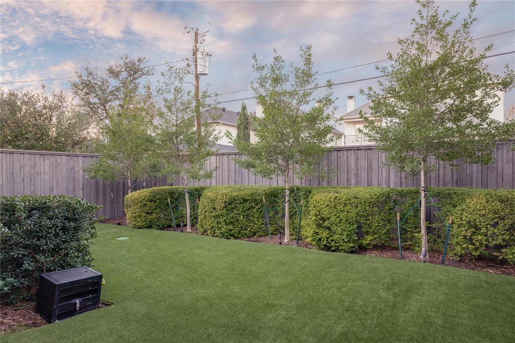 Linwood Place - Residential