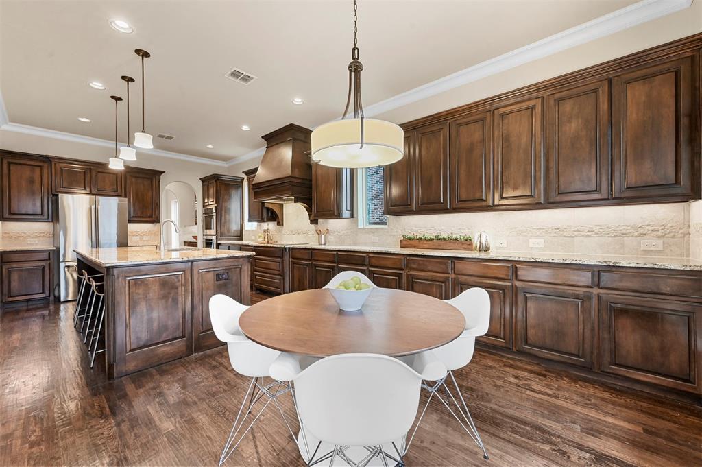 Allen, Texas 75013, United States, 5 Bedrooms Bedrooms, ,6 BathroomsBathrooms,Residential,Pending,84337