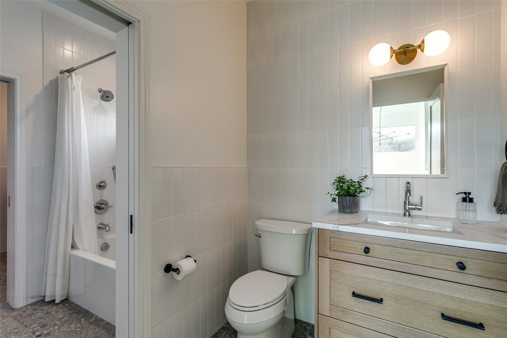 Glen Cove - Residential