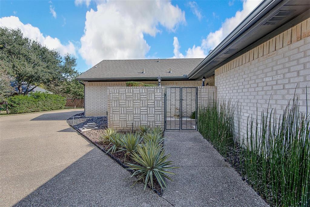 5963 River Bend Drive