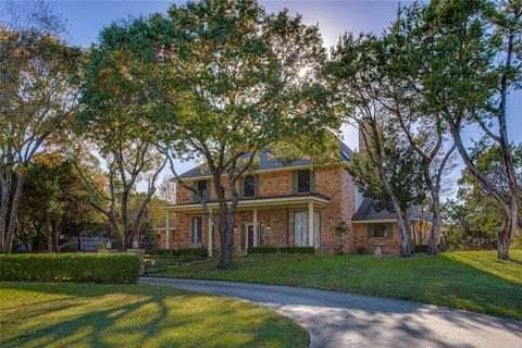Photo of 603 Mobley Road, Cedar Hill, TX 75104 (MLS # 21112453)