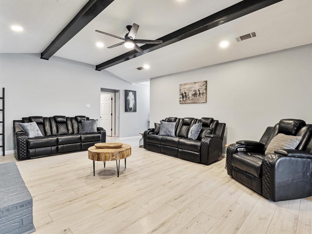 Dal-View 04 - Residential