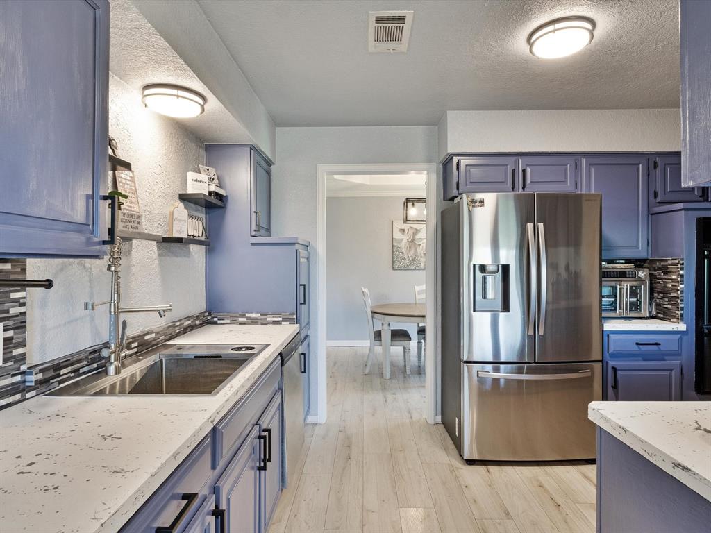 Dal-View 04 - Residential