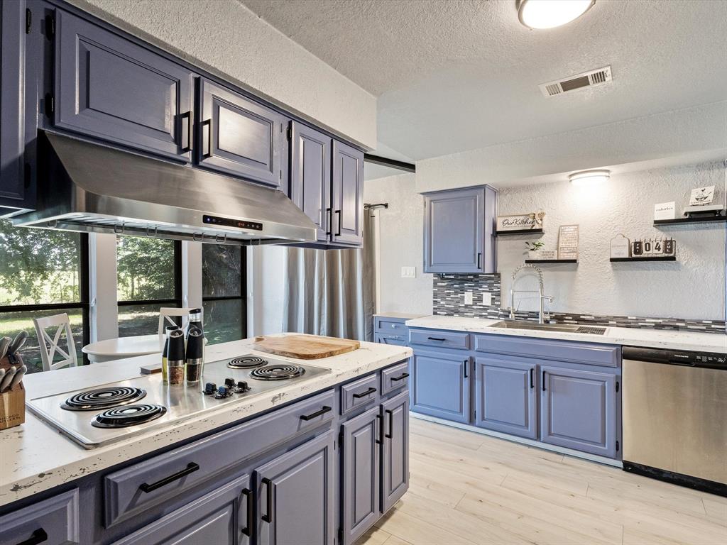 Dal-View 04 - Residential