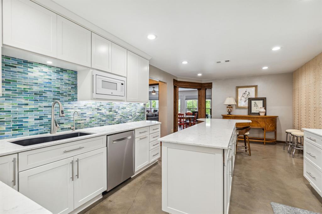 Emerald Estate Add - Residential Lease