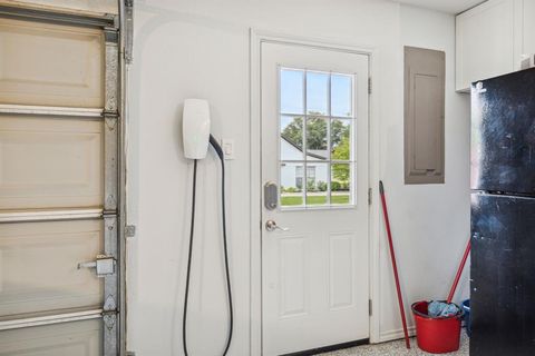 Tiny photo for 2407 N Carroll Avenue, Southlake, TX 76092 (MLS # 21095600)