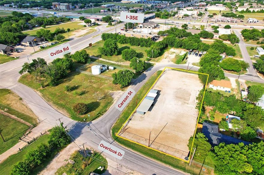 Intriguing land opportunity with high upside potential for future surrounding development. Average traffic count of 27,542 vehicles per day. Located at intersection of Overlook Dr & Carson St, adjacent to major intersection of Ovilla Rd & I-35E.