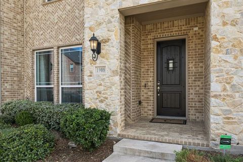 1908 Melinda Lane Farmers Branch TX 75234