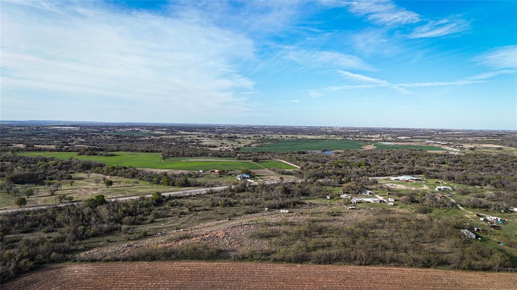 Bradley Daniel - Land