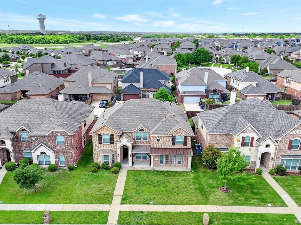 Photo of 127 Lake Trail Drive, Red Oak, TX 75154 (MLS # 21239708)