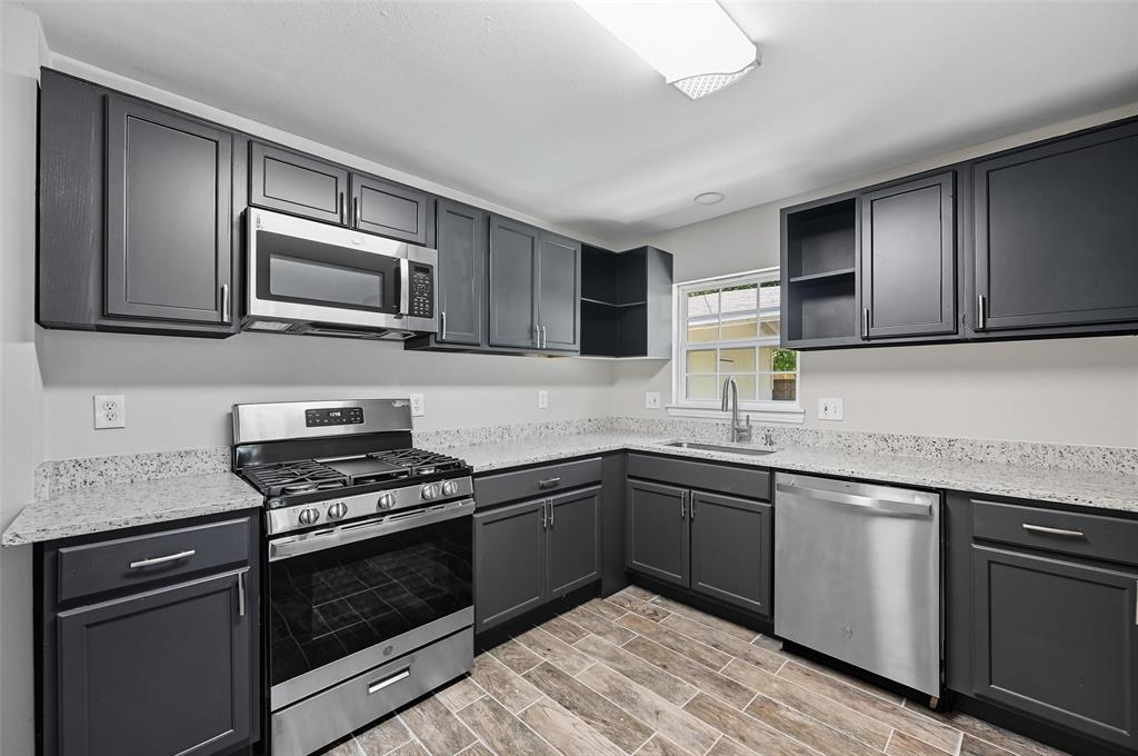 Bruton Terrace 04 - Residential