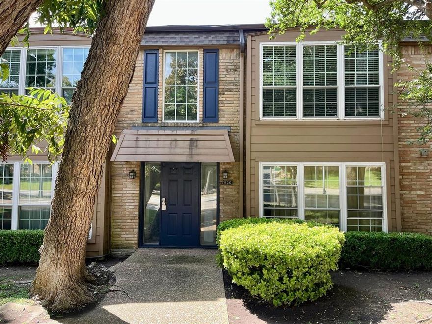 This newly renovated 1 bed, 1 bath condo is perfectly located near lots of shopping and restaurant areas and is just a short distance to the DFW Airport! It features a community pool, a semi-private laundry room, assigned parking spot #107, and includes all utilities in the price of rent. Call us today to schedule your tour!