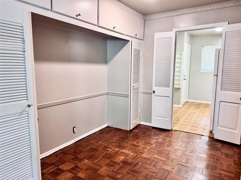 ROYAL CENTRAL CONDOMINIUMS - Residential Lease