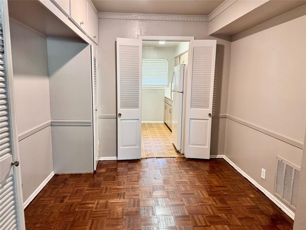 ROYAL CENTRAL CONDOMINIUMS - Residential Lease