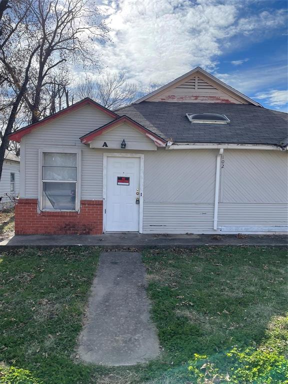 120 W Heron Street