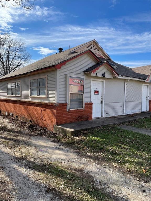 120 W Heron Street