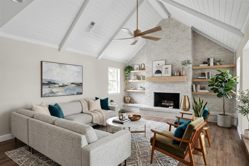 4001 Georgian Drive