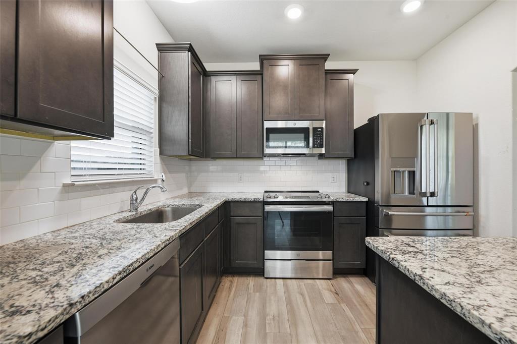 416 Lowery Oaks Trail