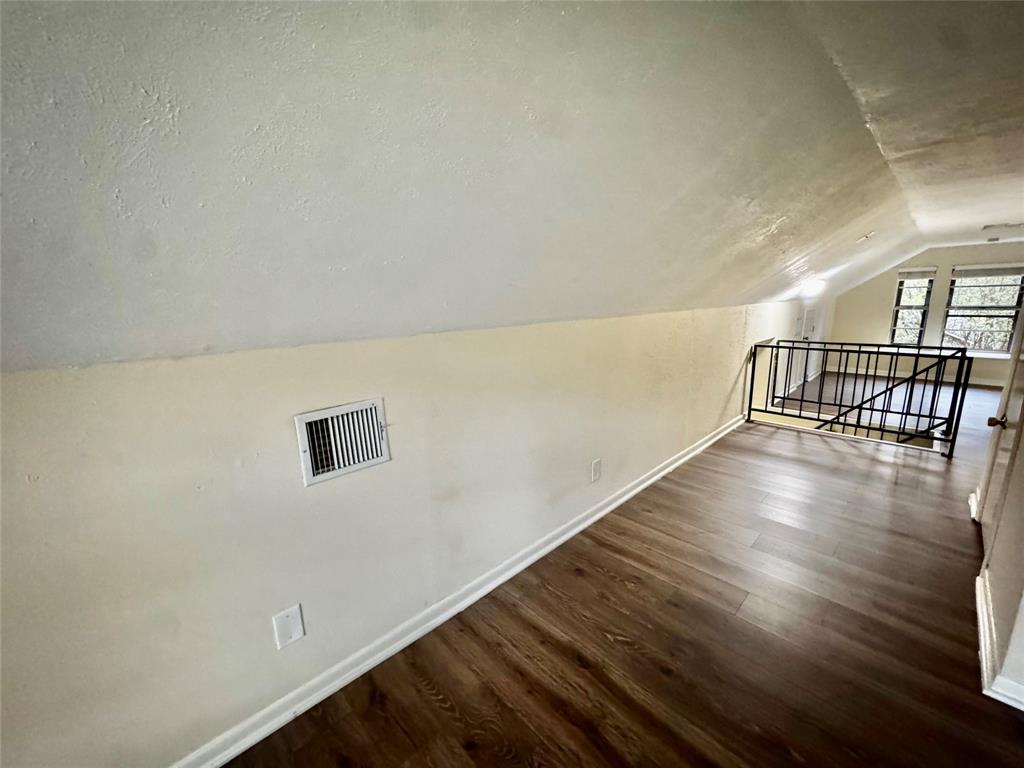 Western Hills Harbor - Residential Lease