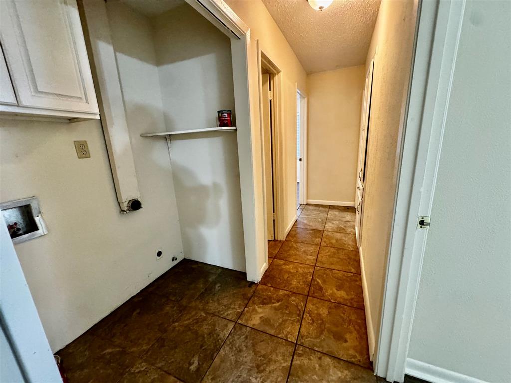 Western Hills Harbor - Residential Lease