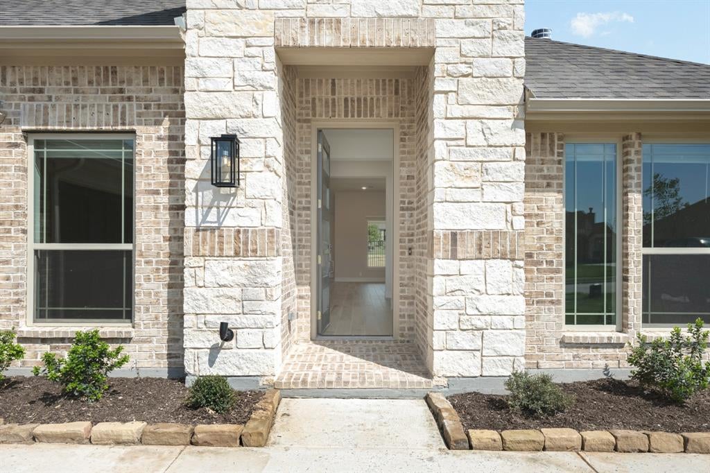 4029 Eagles Bluff Road