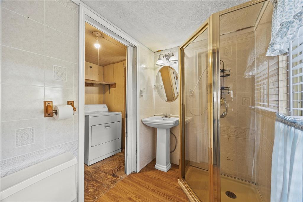 DAWSON, LOT 8 - Residential