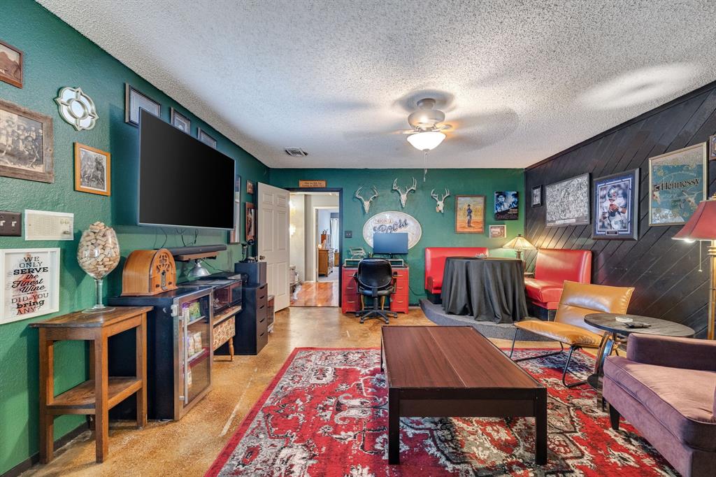 Hickory Hills Add - Residential