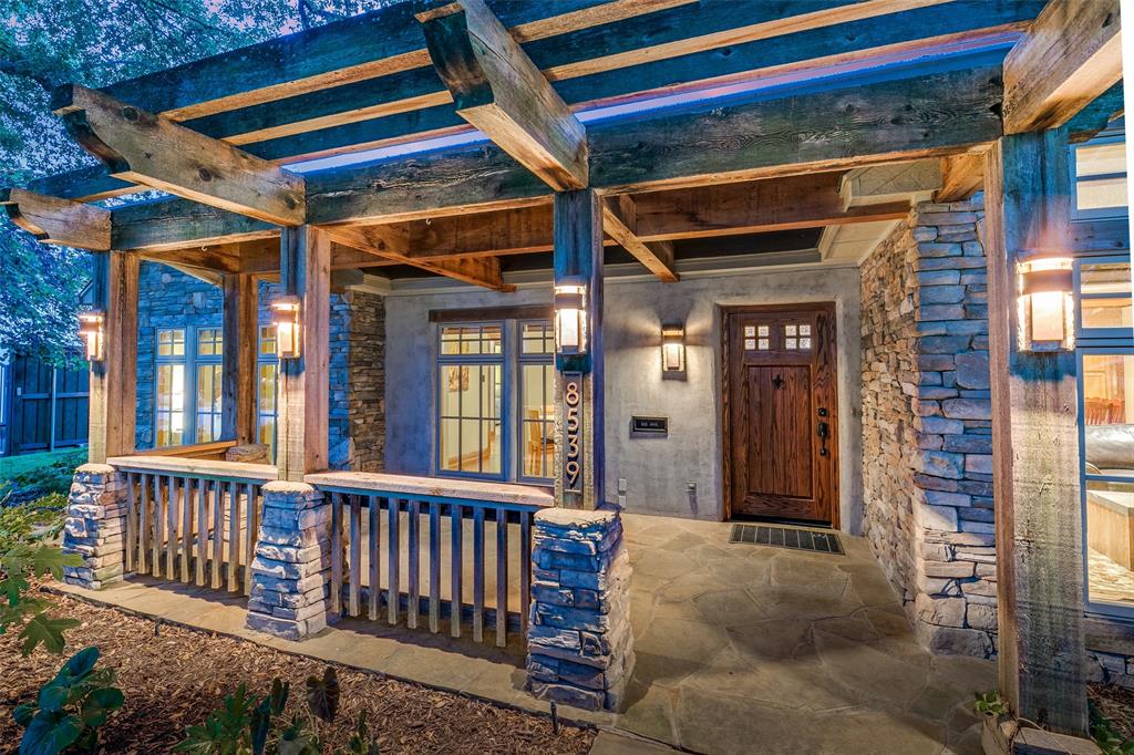 8539 Santa Clara Drive