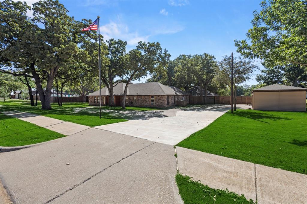 8048 Green Valley Drive