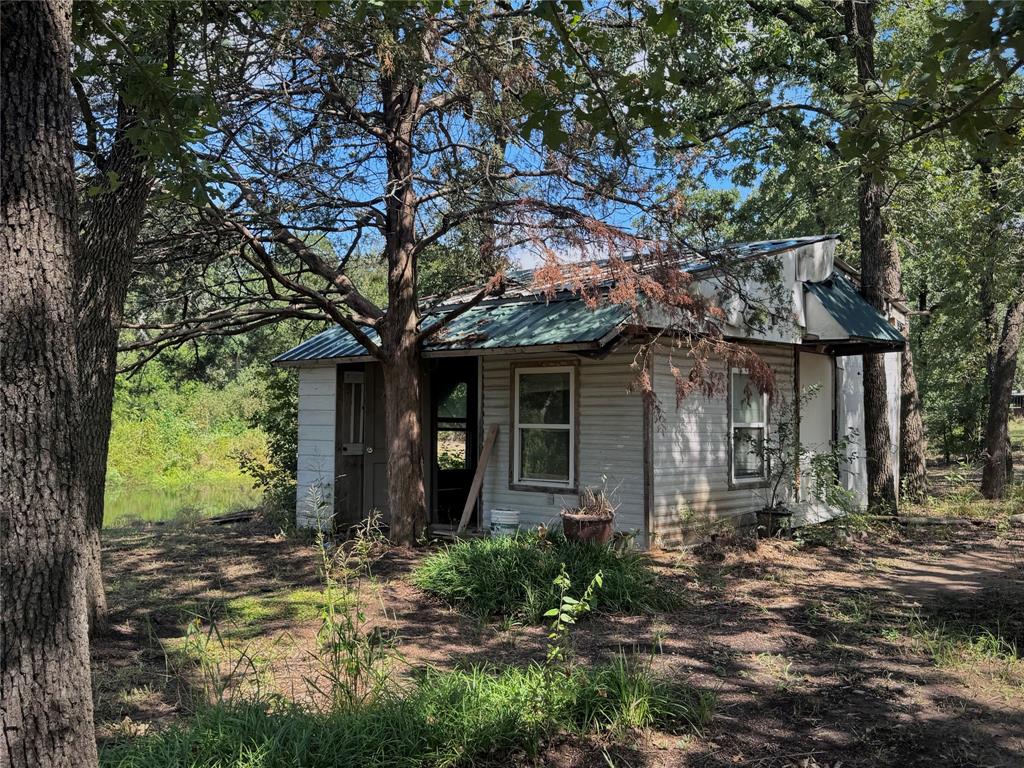 Tomas De La Vega - Residential