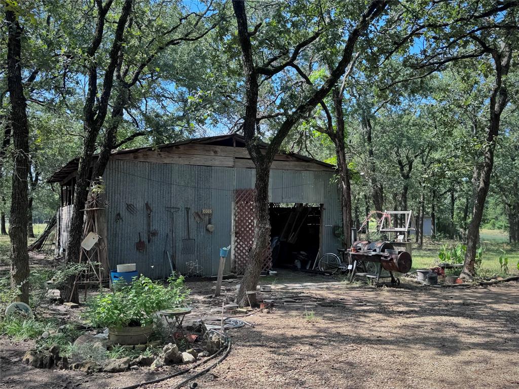 Tomas De La Vega - Residential