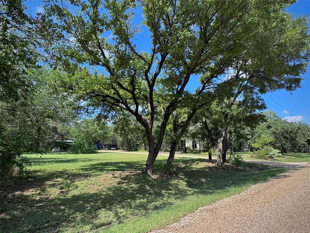 Tomas De La Vega - Residential