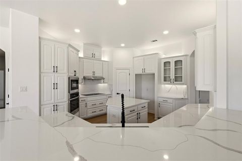 Tiny photo for 12809 Day Break Trail, Burleson, TX 76028 (MLS # 21200855)