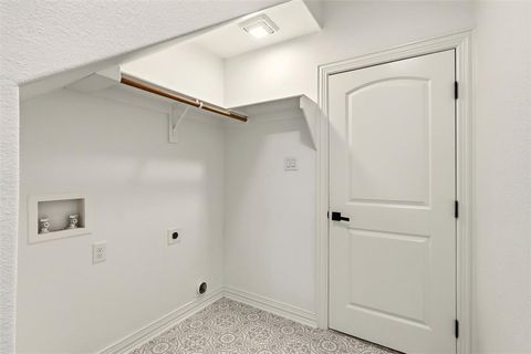 Tiny photo for 12809 Day Break Trail, Burleson, TX 76028 (MLS # 21200855)