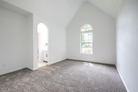 Tiny photo for 12809 Day Break Trail, Burleson, TX 76028 (MLS # 21200855)