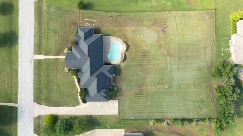 Tiny photo for 12809 Day Break Trail, Burleson, TX 76028 (MLS # 21200855)